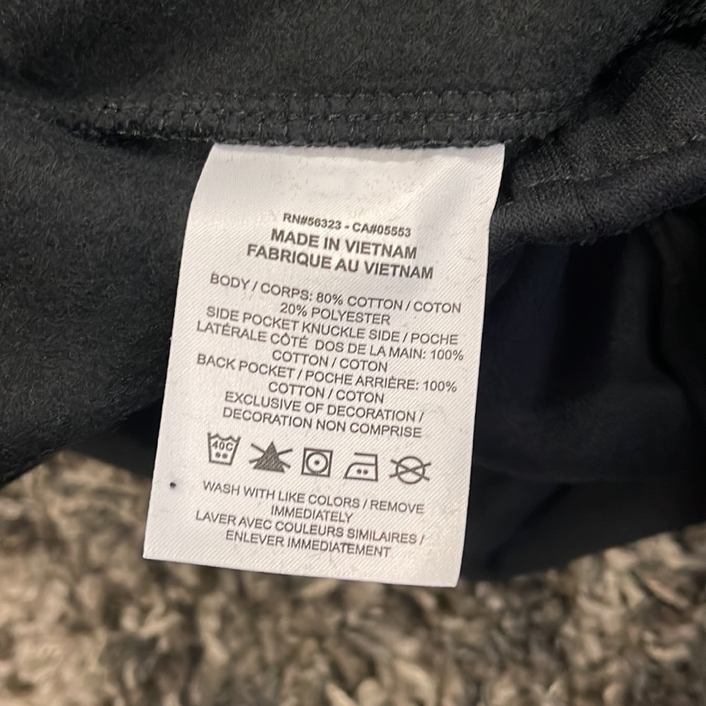 New NIKE Sportswear Standard Fit Tapered Leg Club Fleece Joggers - Picture 15 of 16